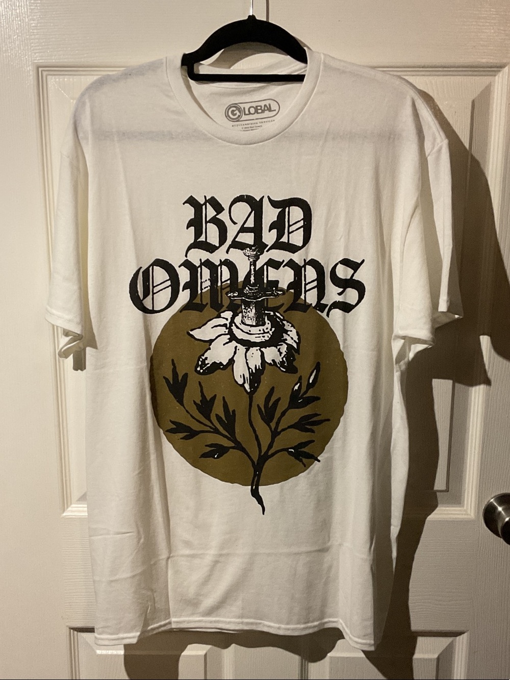 "Bad Omens" White Short Sleeve Graphic Band Tee
